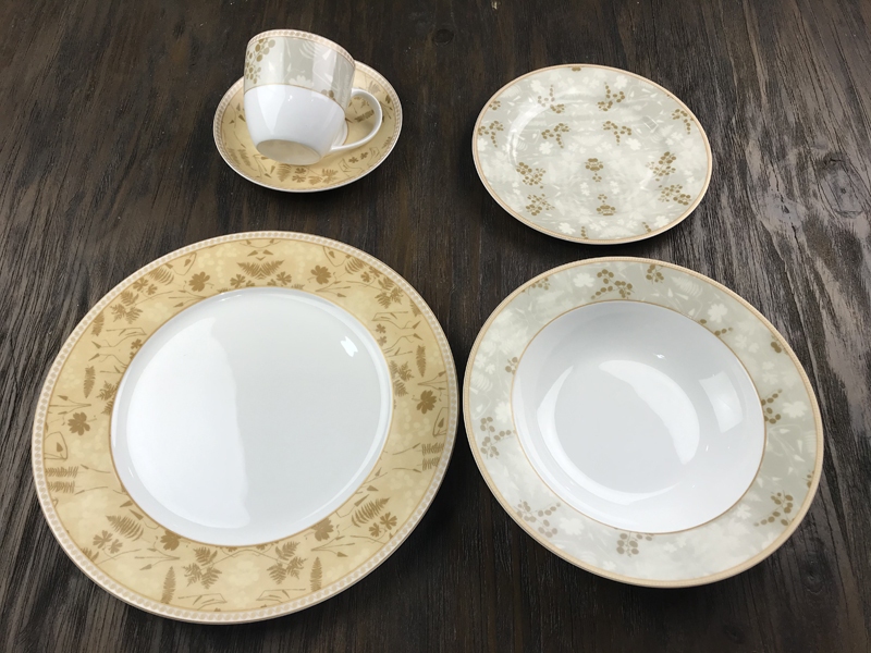 Bone China Dinner Set