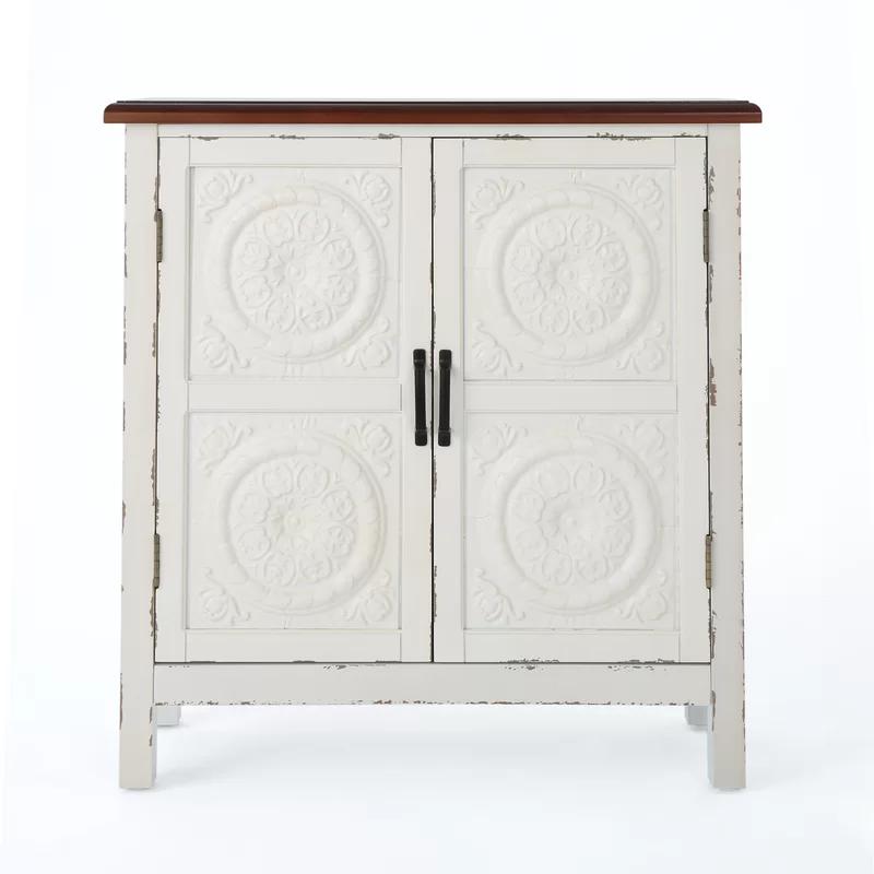 Accent cabinet