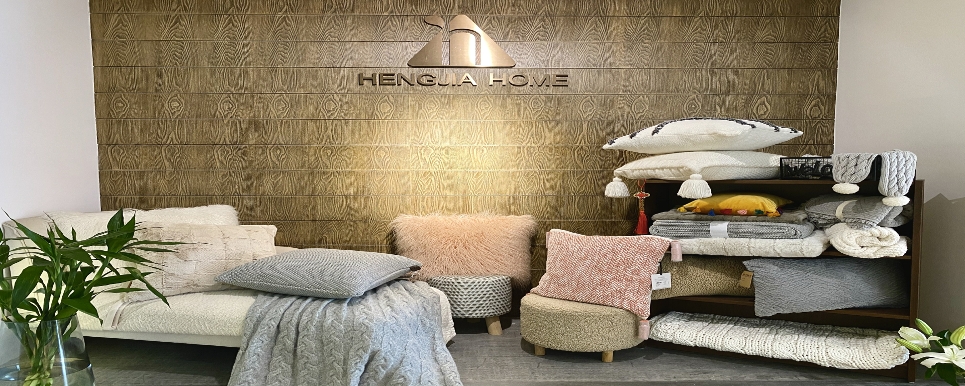 Zhejiang Lingju Import and Export Co., Ltd. – Polyester blanket 1