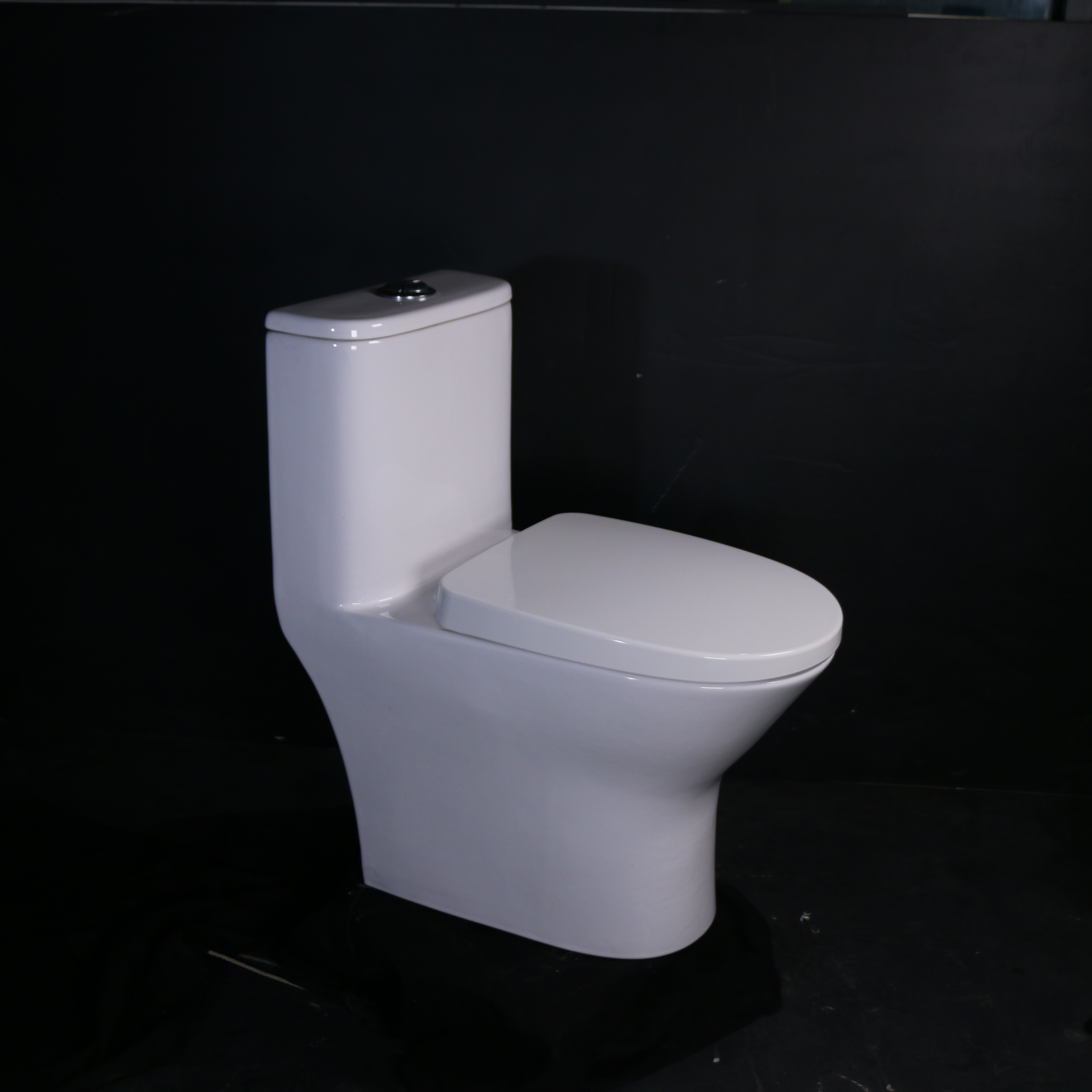 new sanitaryware round rimless one piece toilet
