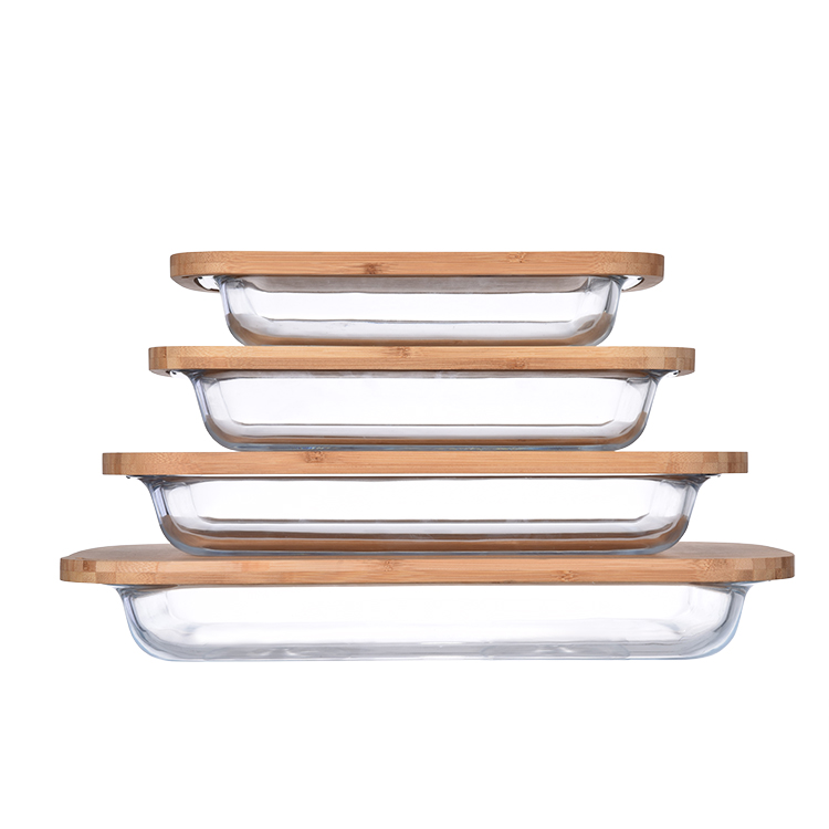 Glass baking dish