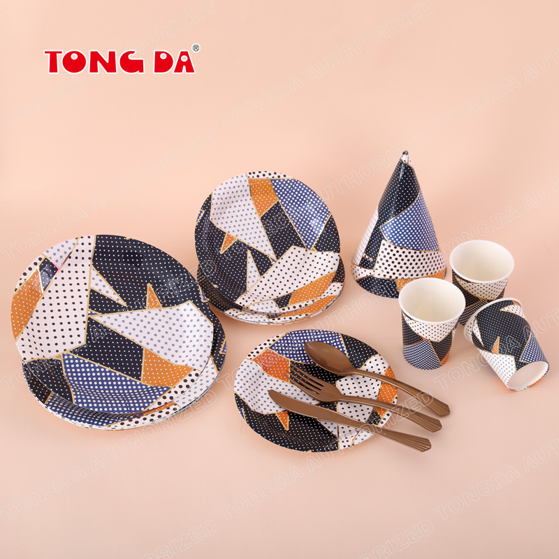 Birthday party theme dinner plate paper cup tablecloth set birthday table layout supplies