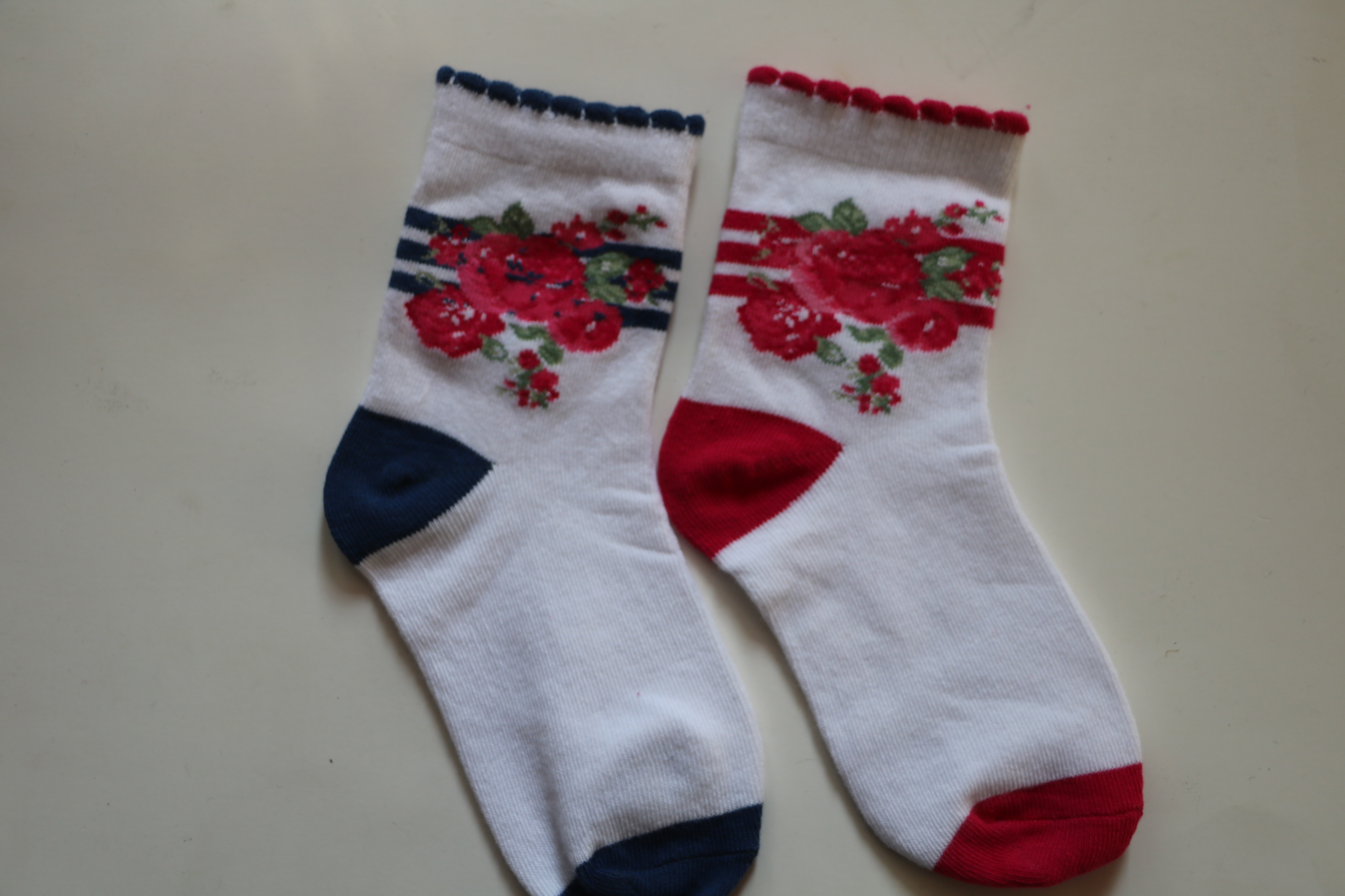 Girls' cotton socks