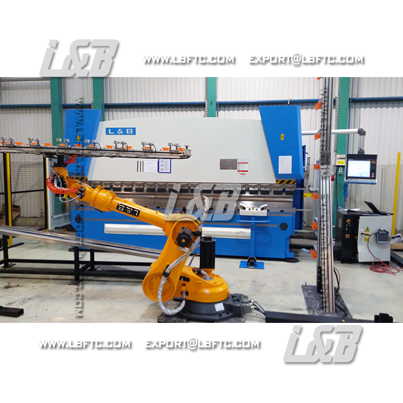 CNC Press Brake + Bending Robot