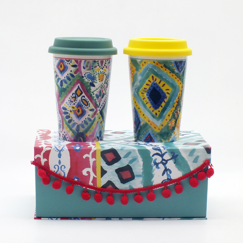 Gift box with ceramic mug