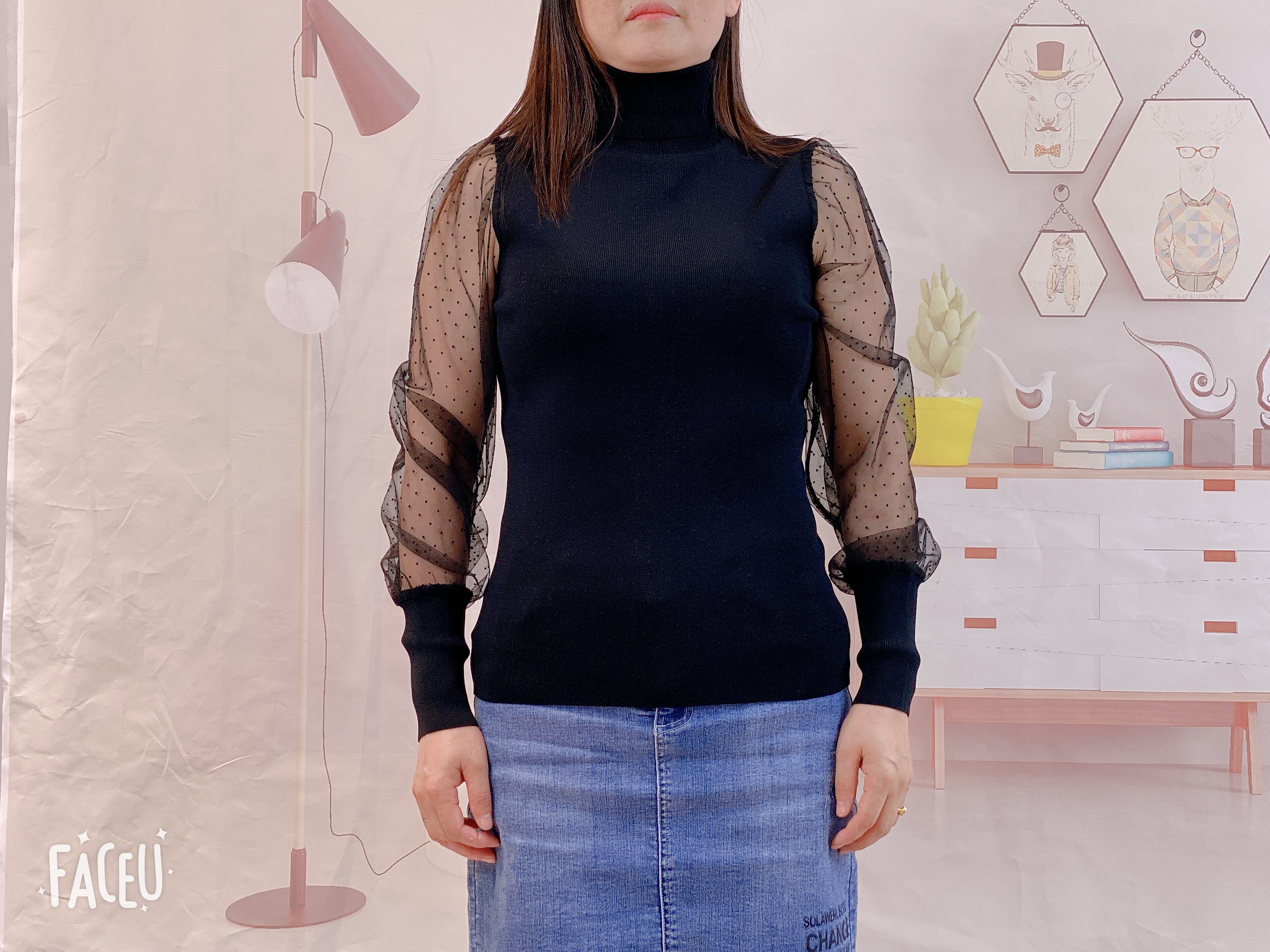 Ladies' knitt pullover with chiffon sleeves
