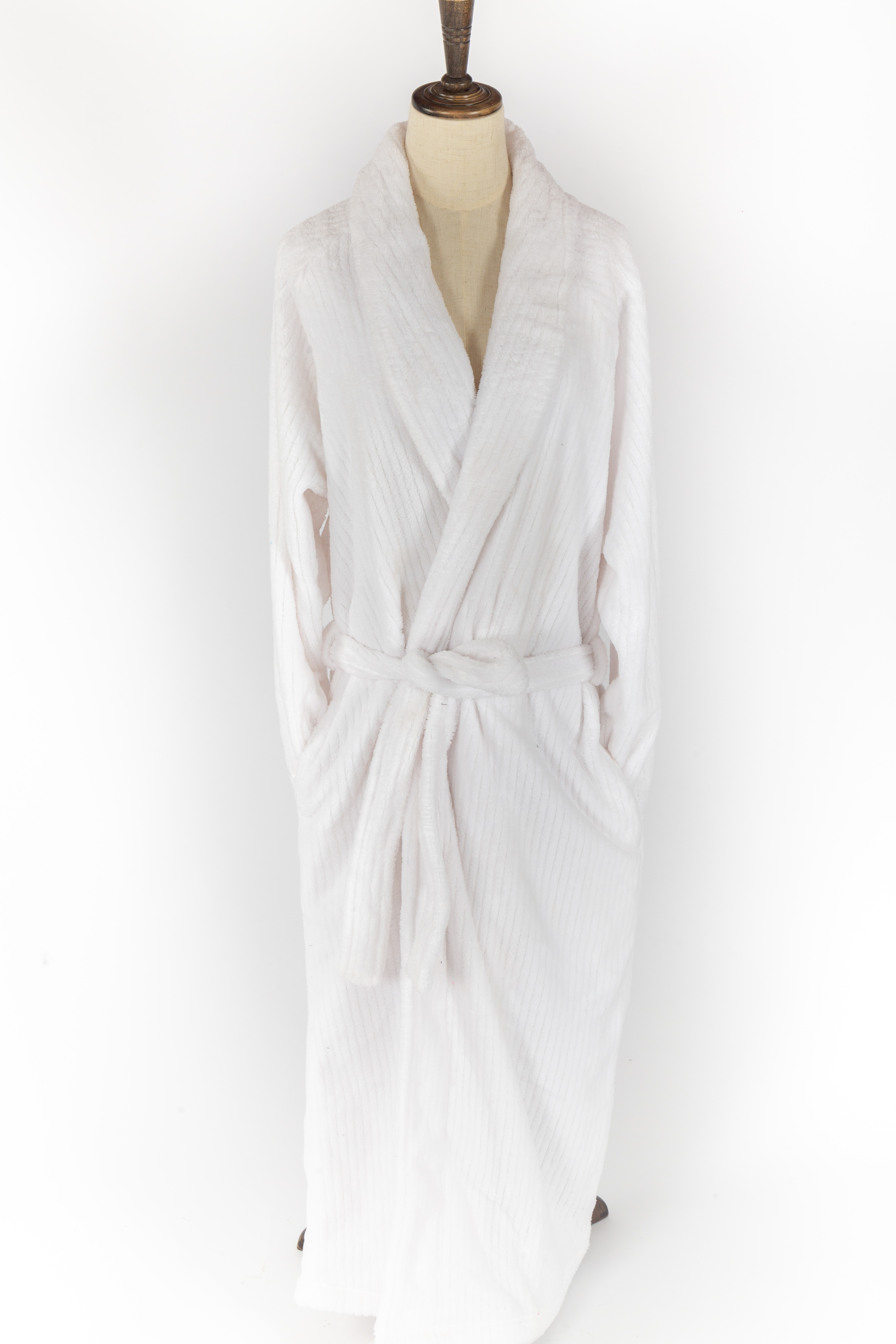 Solid jacquard coral fleece bathrobe