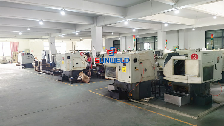 Jiangyin Xinlian Welding Equipment Co., Ltd. – small processing machinery and industrial parts 2