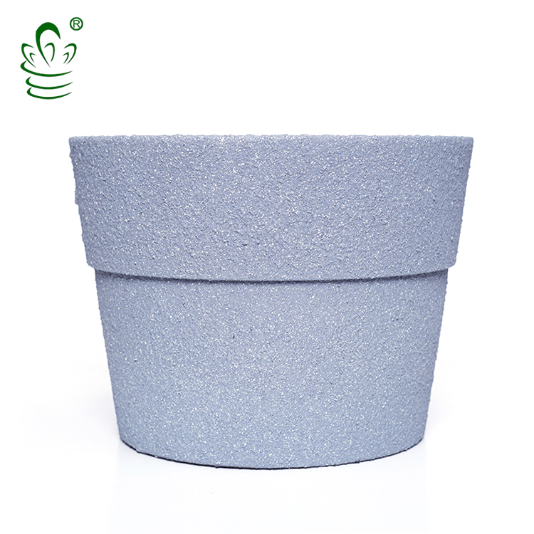 Yangzhou Kailai Plastic Co,.Ltd – Plant warming jacket 2