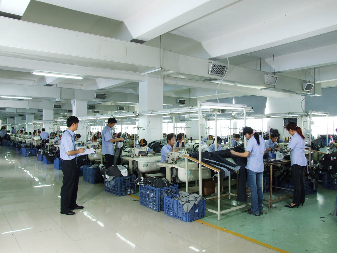 Foshan Shunde District Lanweilong Clothing Co., Ltd. – Photos produits 2