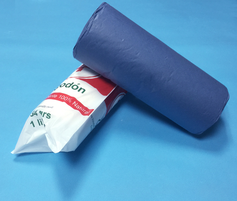 Absorbent cottton roll