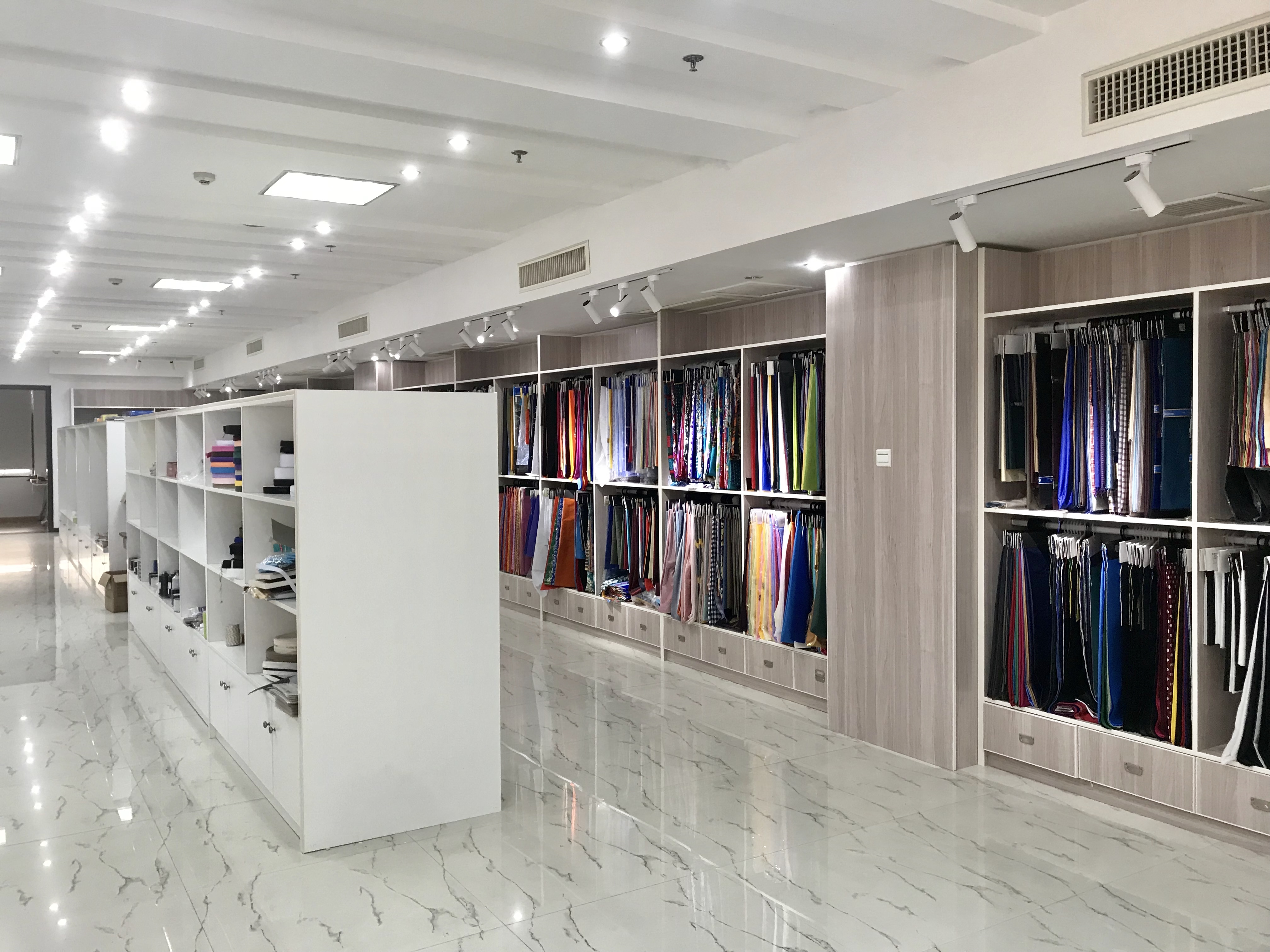 Ningbo Economic and Technological Development Zone Heiana United International Trading Co., Ltd. – lace 2