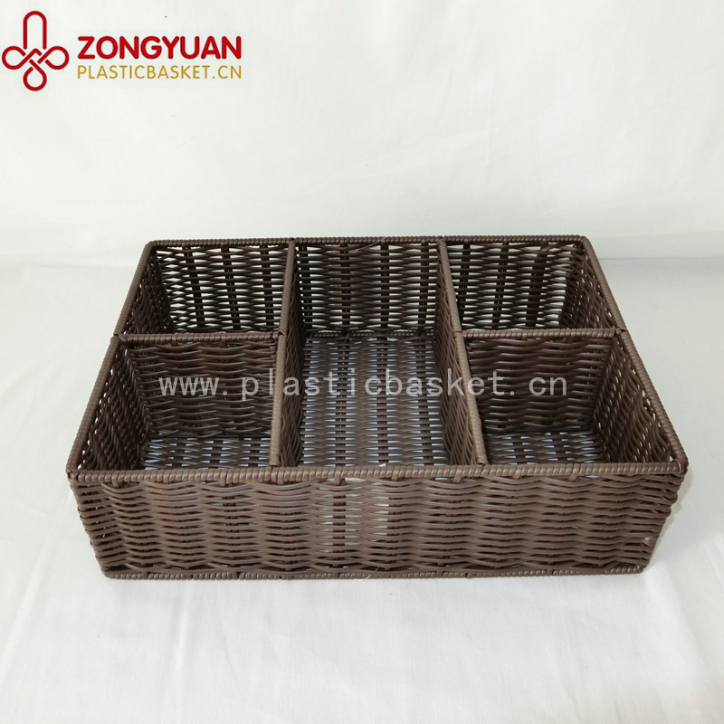Storage basket