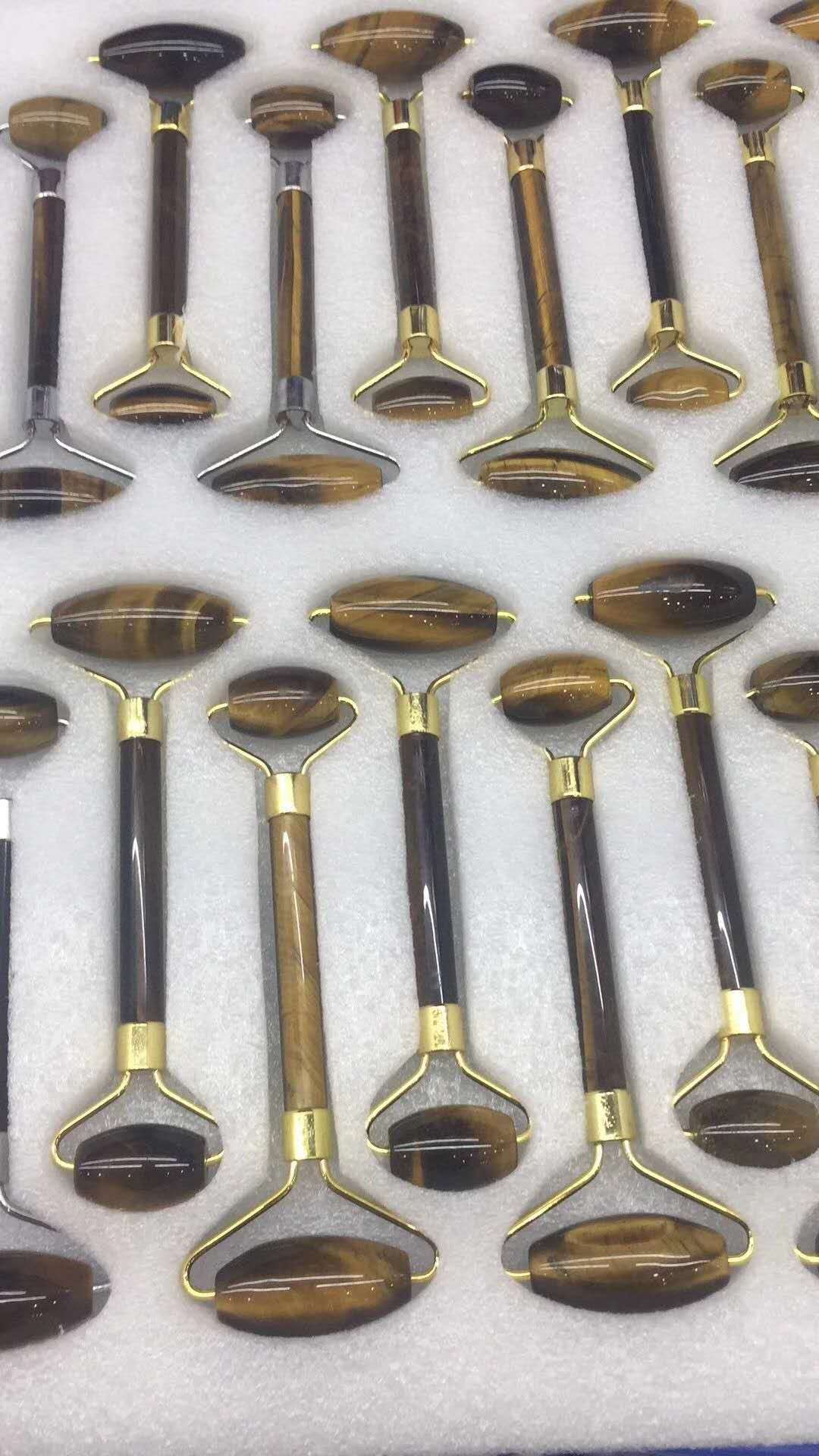 jade roller massage