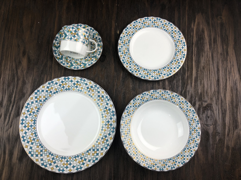 Bone China Dinner Set