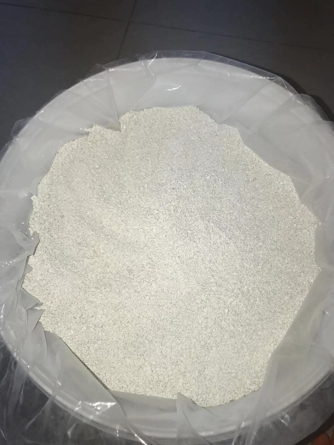 TIANJIN HAISHENGWEIBANG FINE CHEMICAL CO., LTD – molde de inyección 1