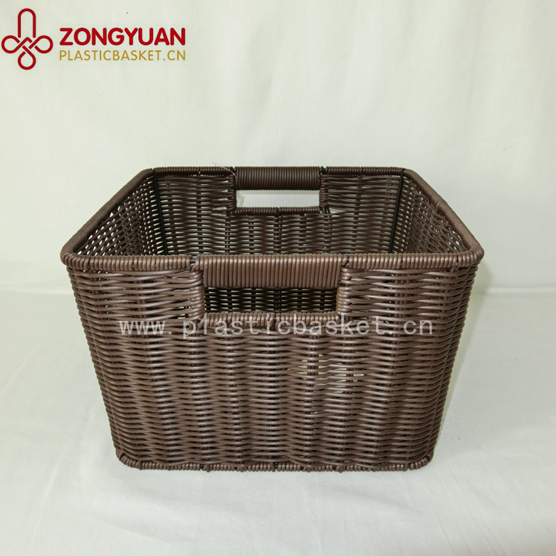 Storage basket