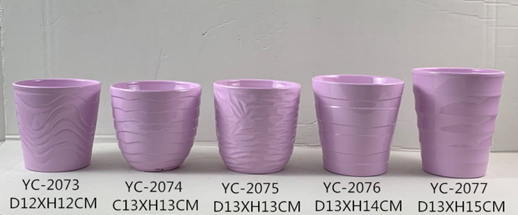 Alien flower pot