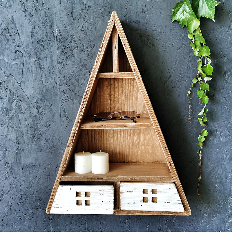 Hanging shelf