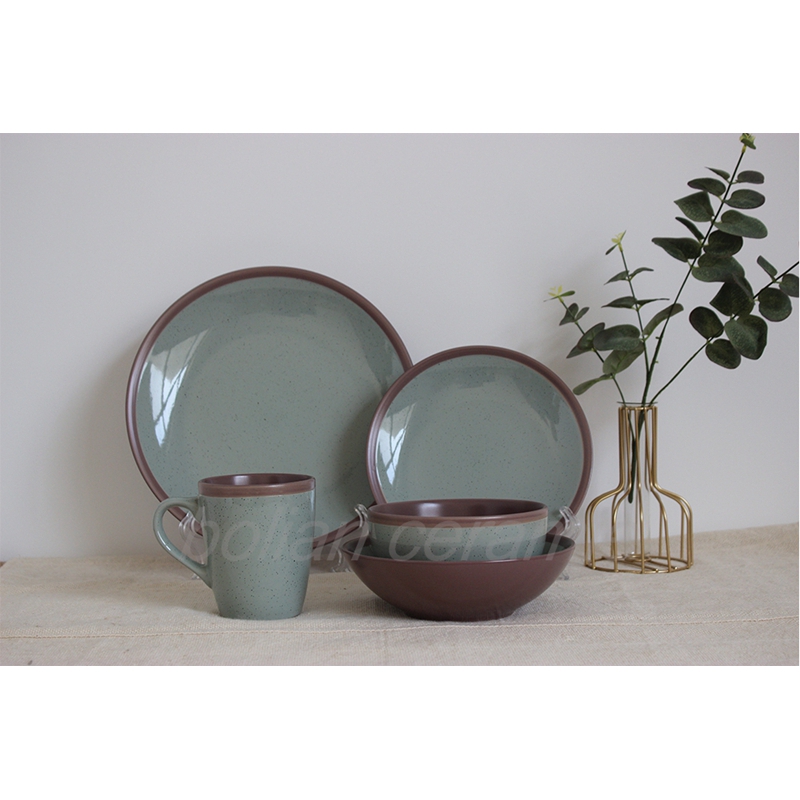 2-tone matte glaze with speckles dinnerware