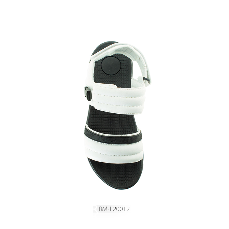 Sport Summer Sandals With Strapped Upper