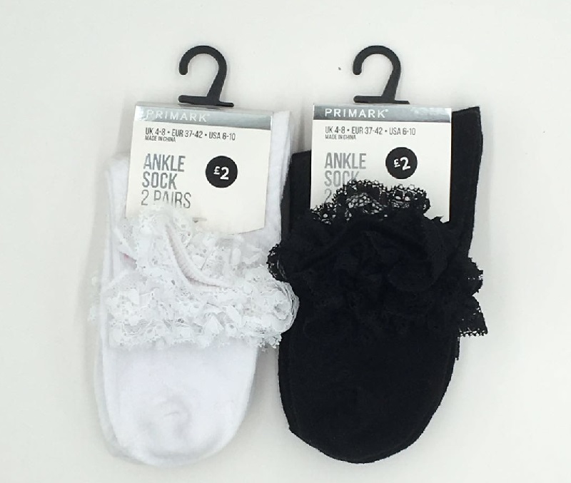 Ladies lace trim socks