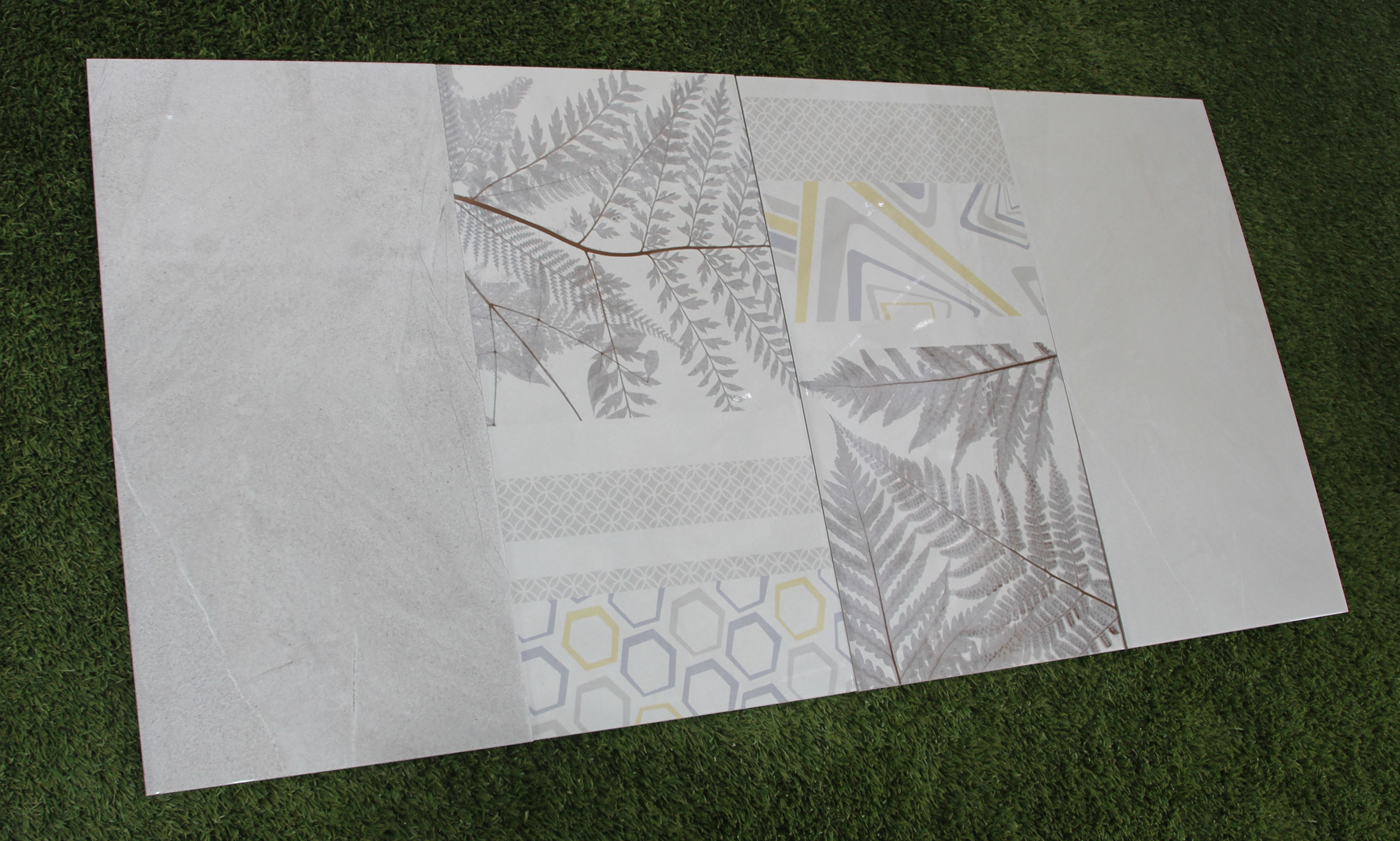Wall tile