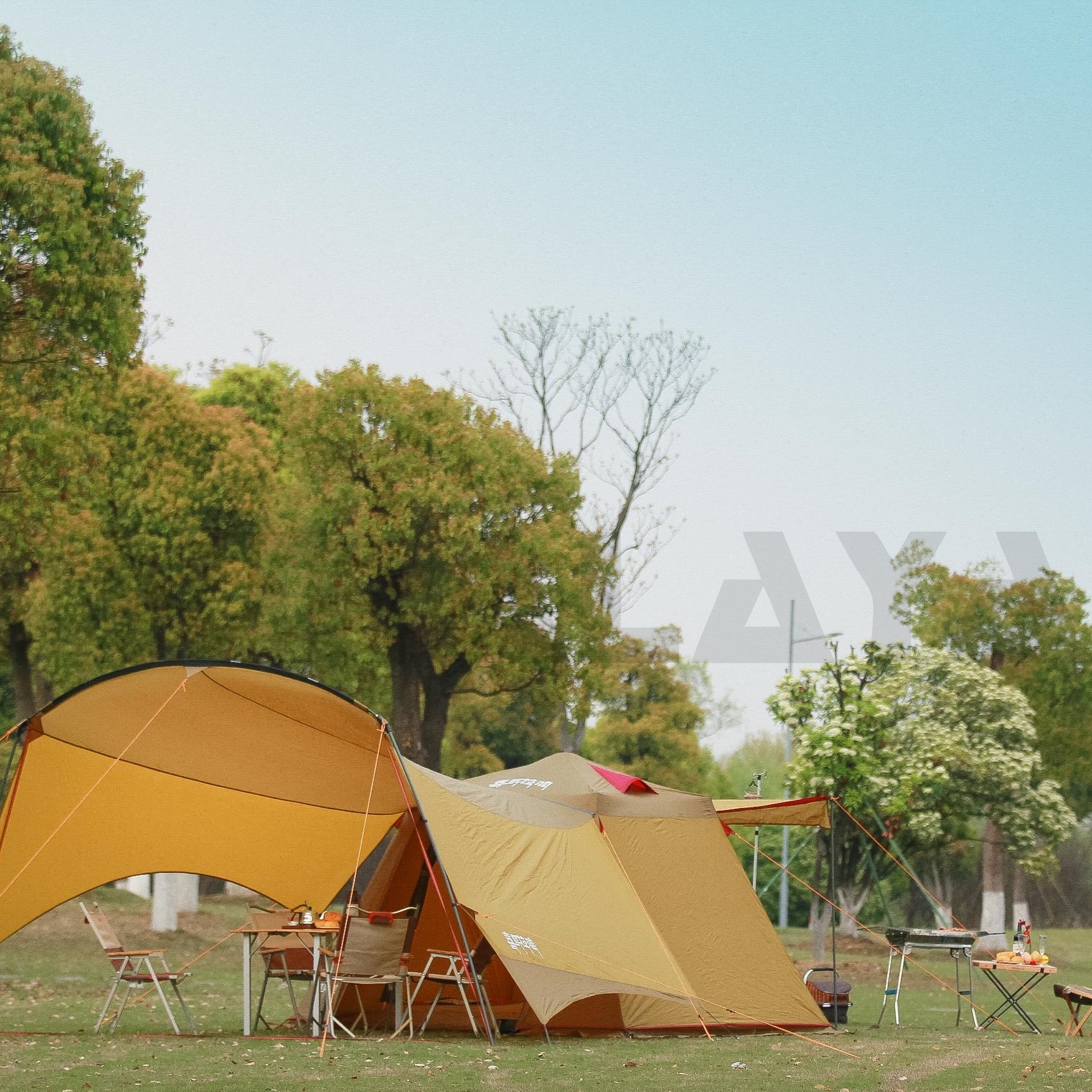 Automatic tent
