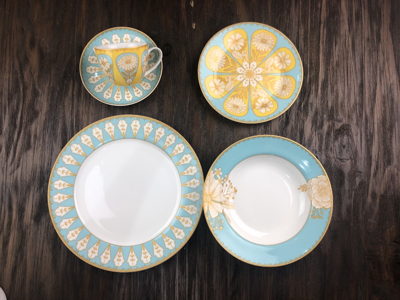 New Bone China Dinner Set