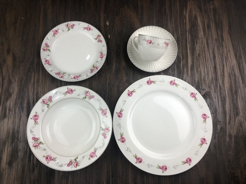 Bone China Dinner Set