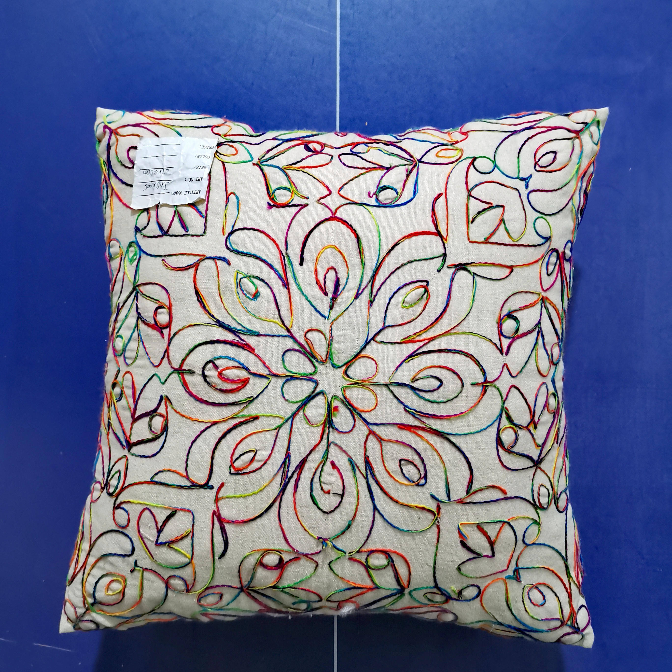 100% polyester fabric within embroidery cushion