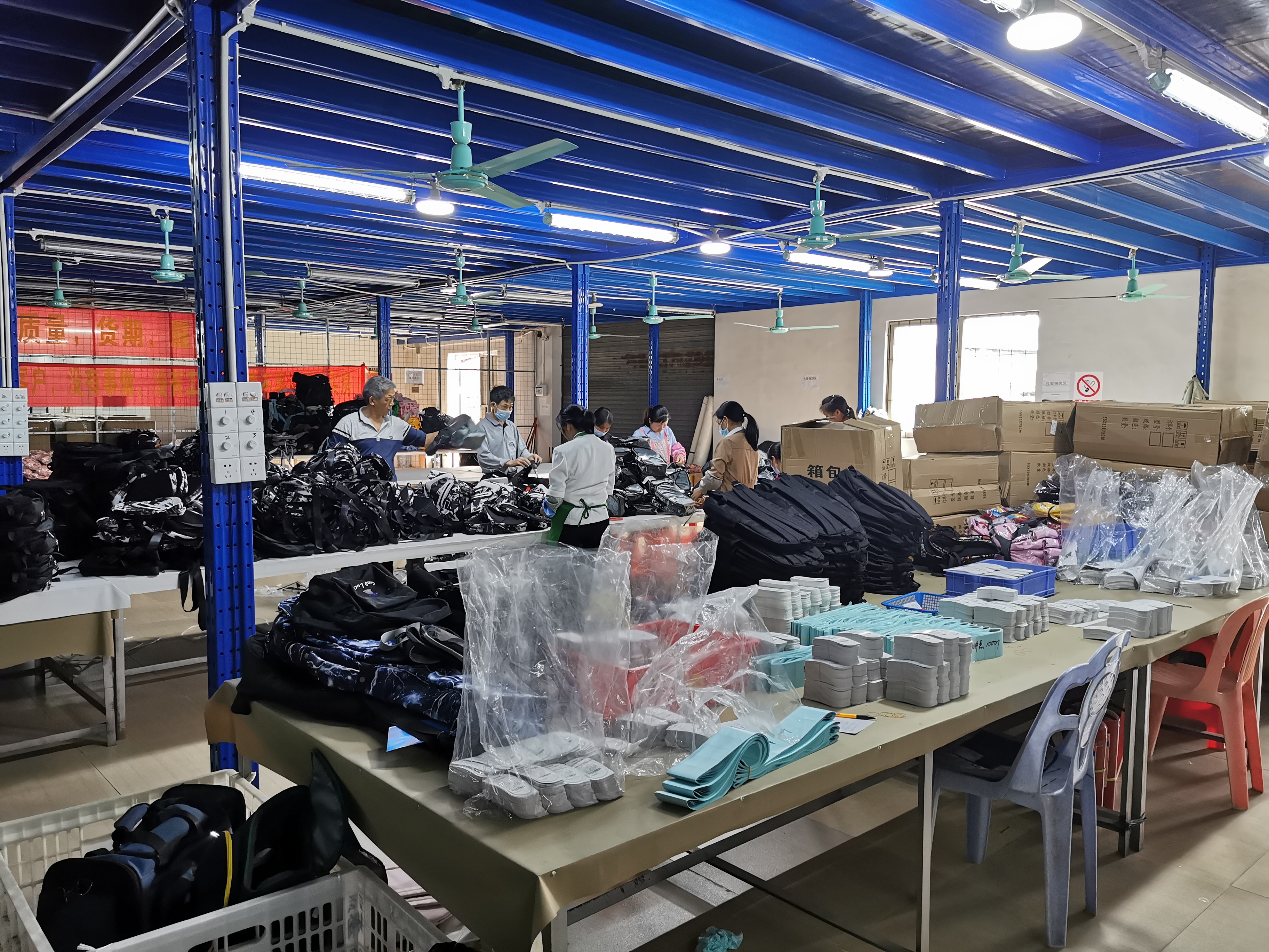 Yunnan Guopin Yayi Cultural Industry Development Co., Ltd. – student bags 2