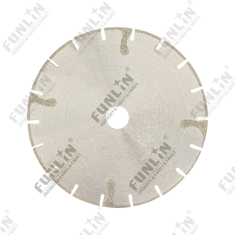 Electroplated diamond blade