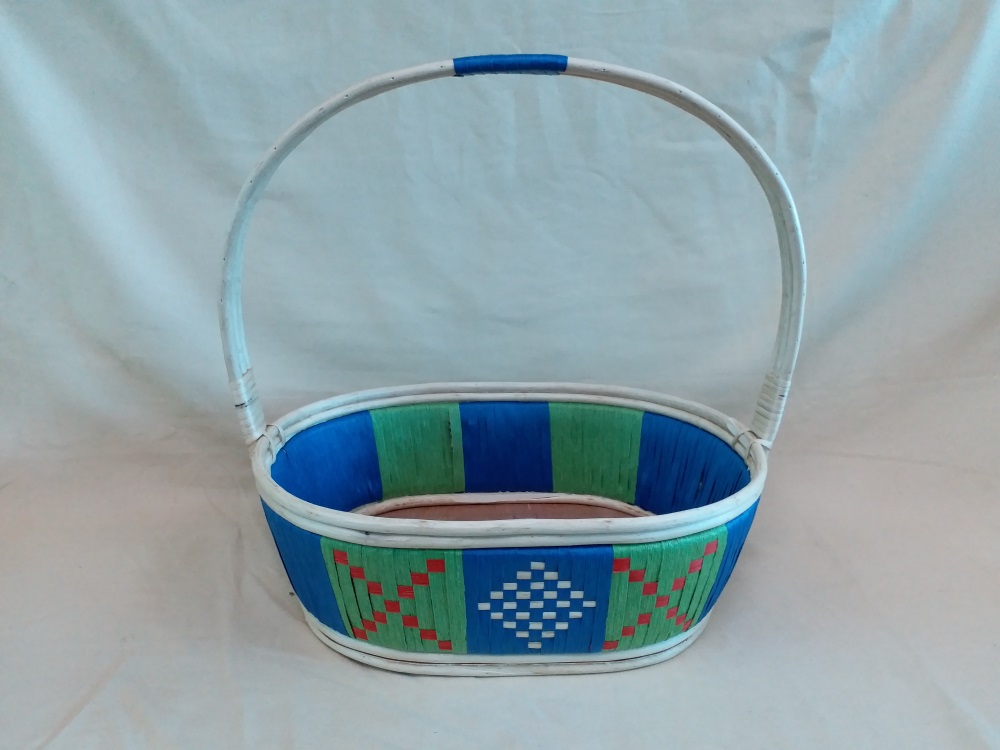 Gushi Yufeng Wicker Basket Gift Baskets Empty Oval Willow Woven Picnic Basket Easter Candy Basket Storage Wine Basket with Handle Egg Gathering Wedding Basket
