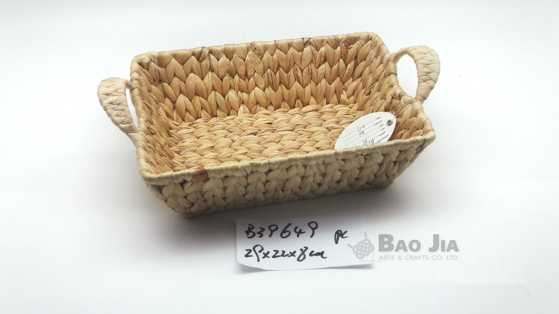 water hyacinth basket