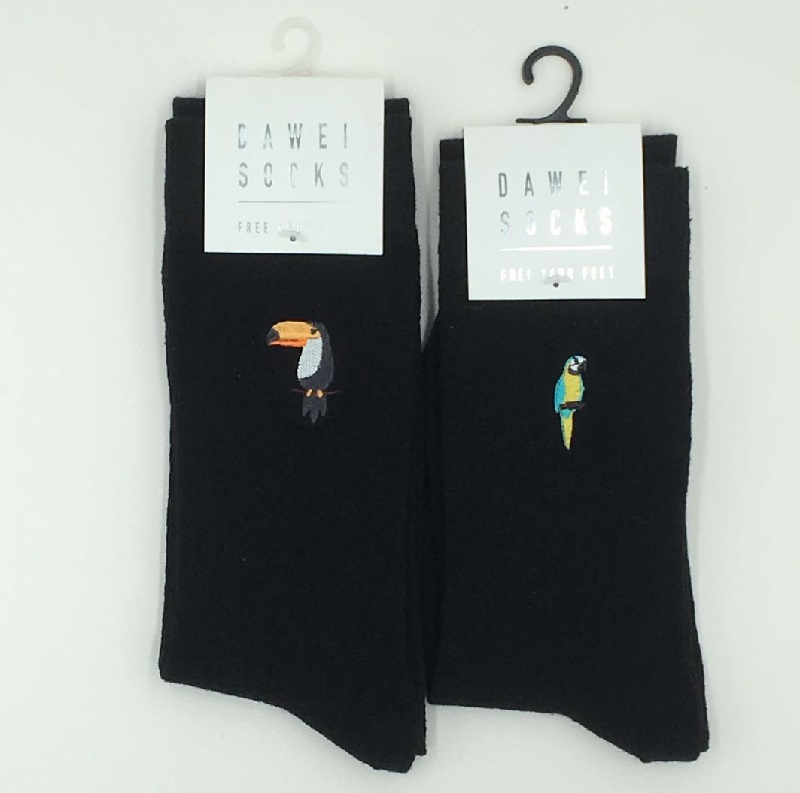 mens embroidery cotton socks