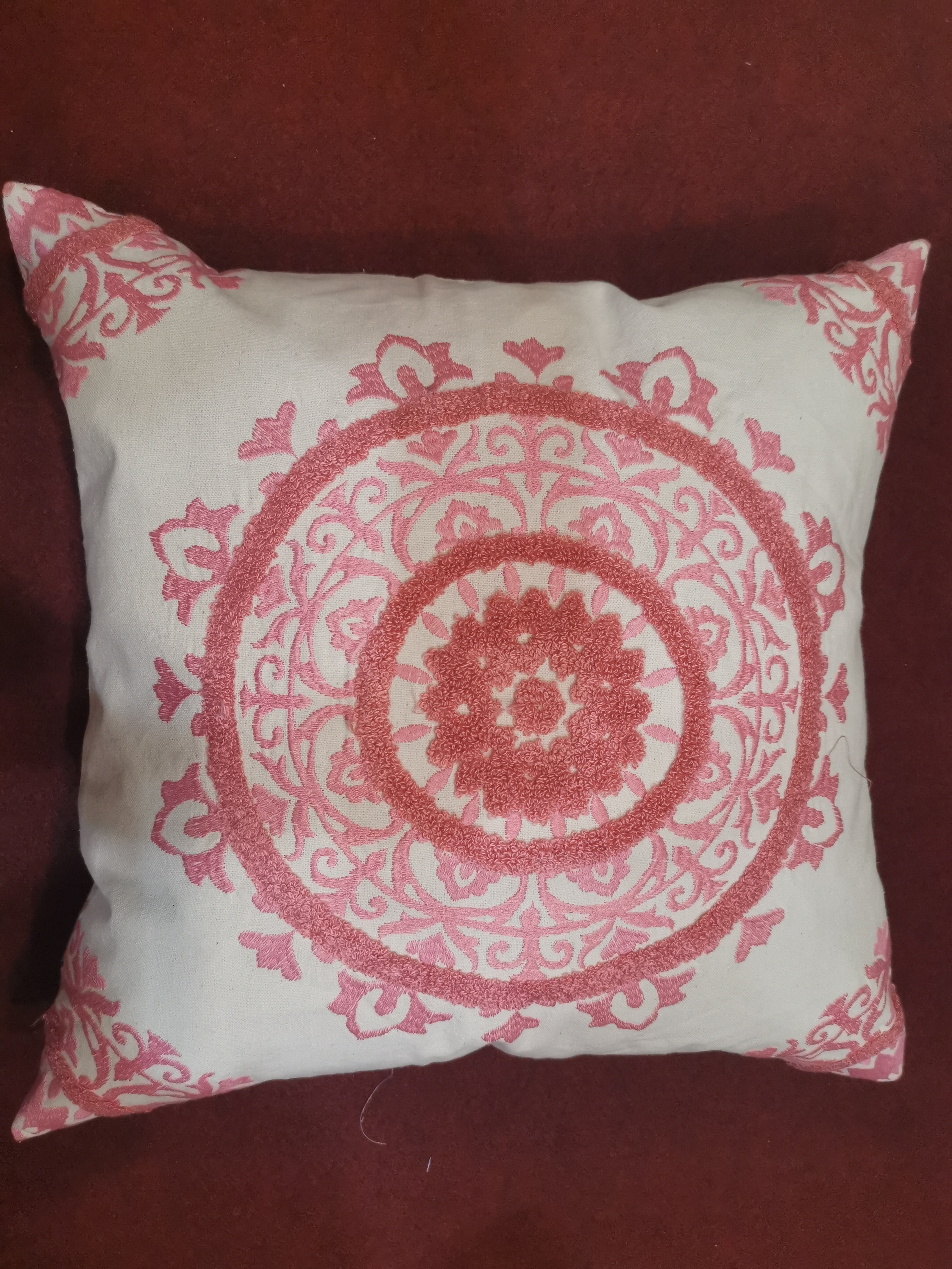 embroidery cushion cover