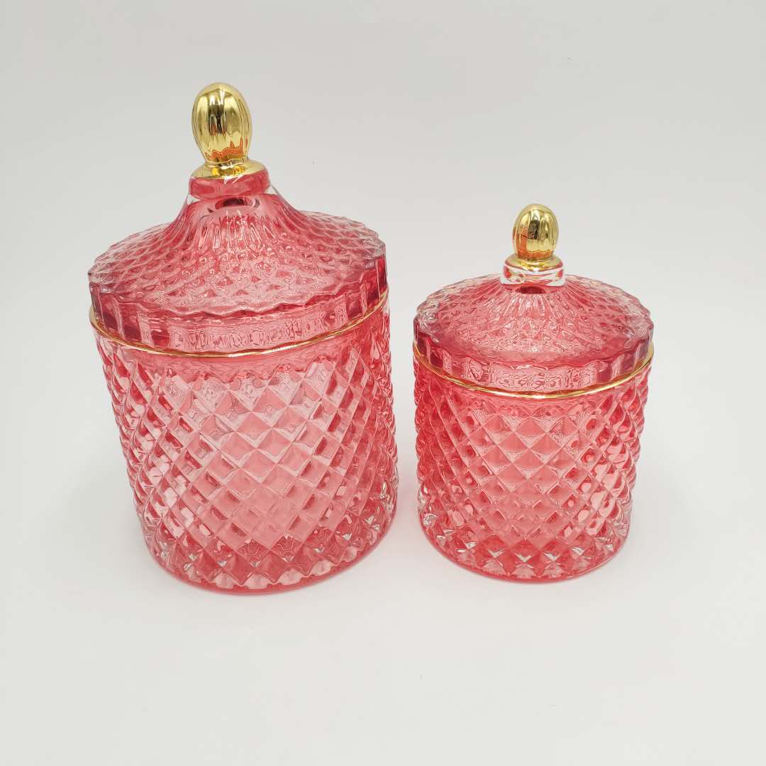 Classic geo cut glass candle jar candle vessels with gold rim/knob