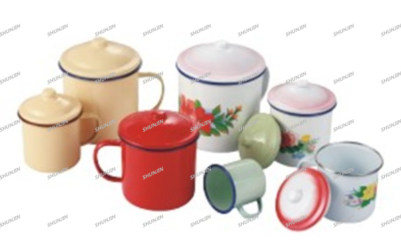 enamel cup with lid