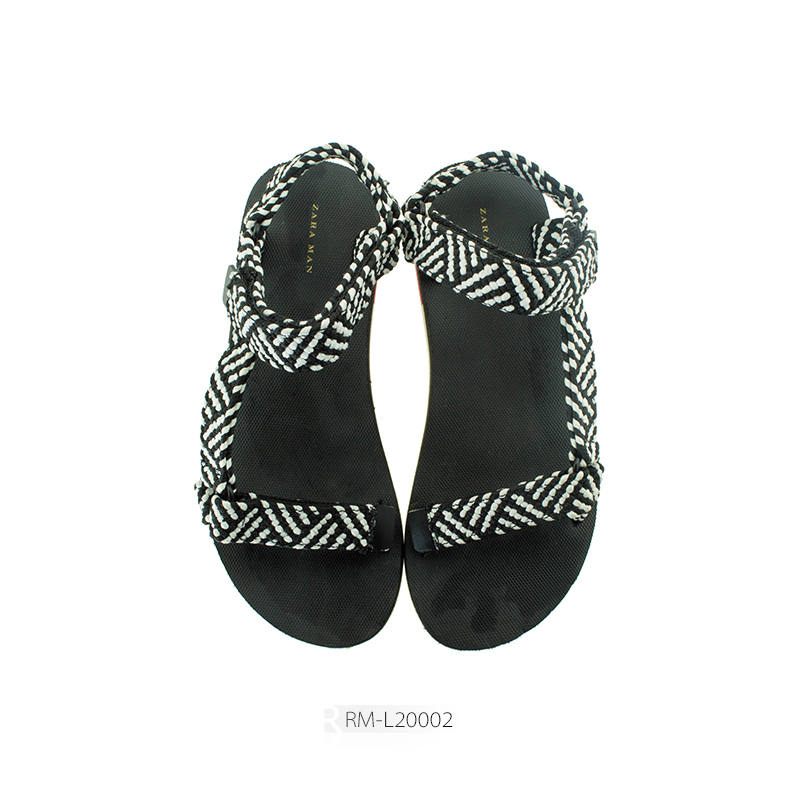 Sport Summer Sandals With Strapped Upper
