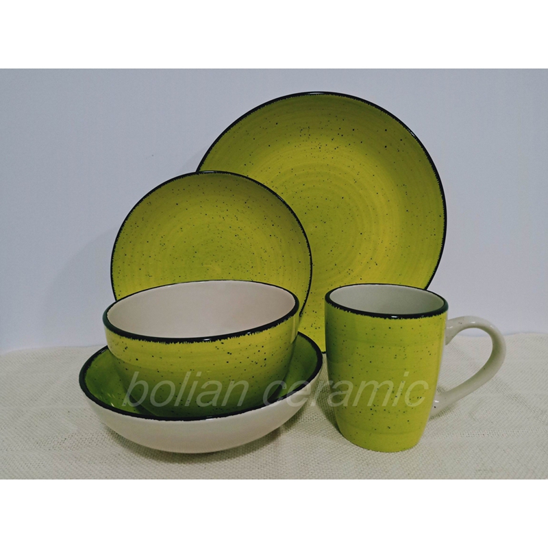 Hand painting dinnerware