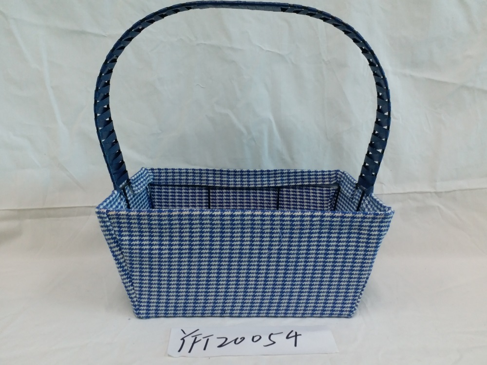 Gushi Yufeng fabric Basket Gift Baskets Empty rectanglen Picnic Basket Easter Candy Basket Storage Wine Basket with Handle Egg Gathering Wedding Basket