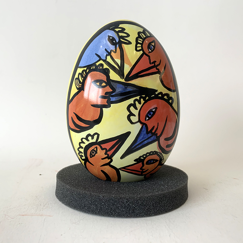 egg tin for Easter holiday
