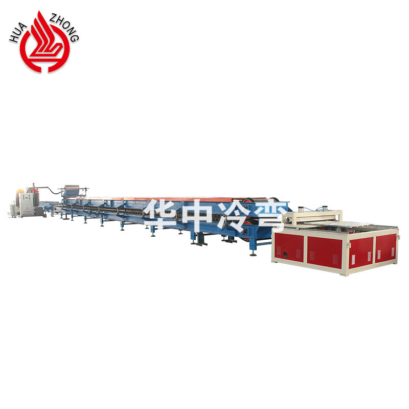 840 Roof tile PU sandwich panel production line
