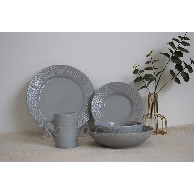 Embossment wth solid color glaze dinnerware