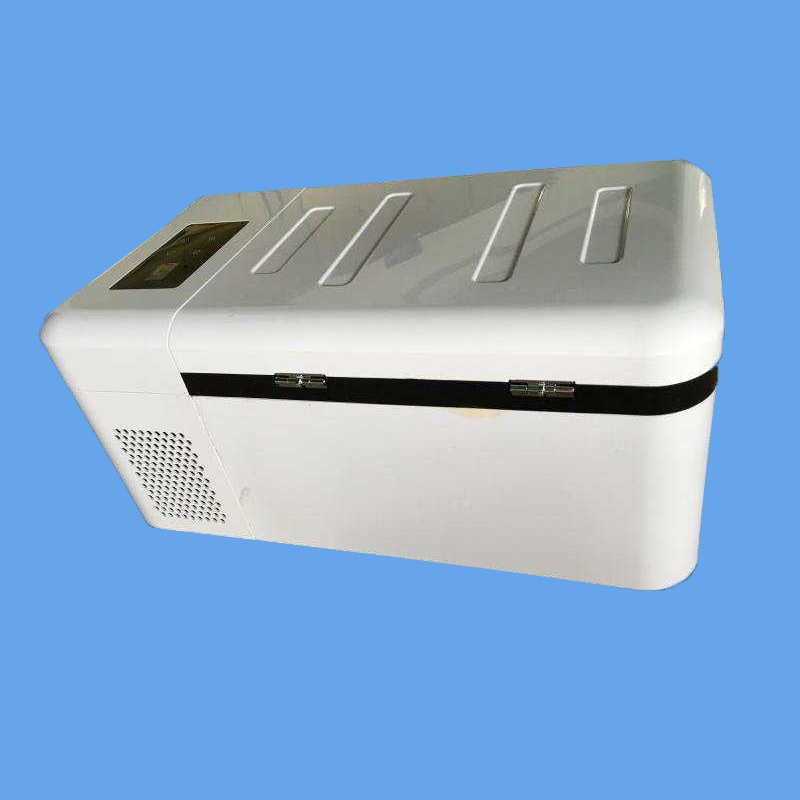 Car refrigerator