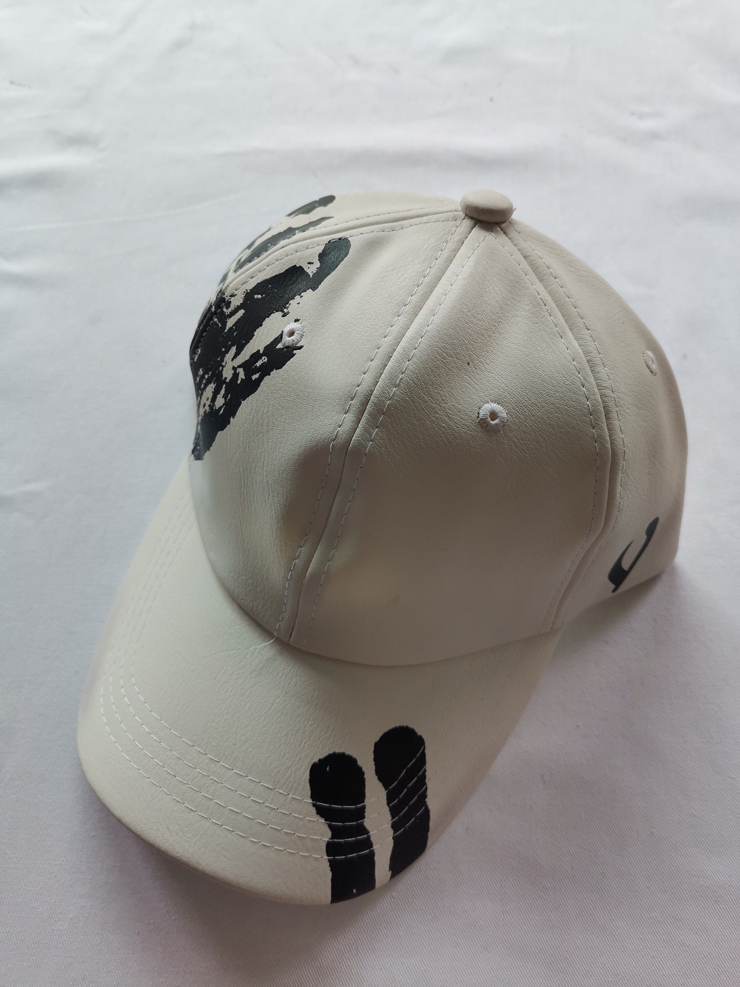 Baseball cap