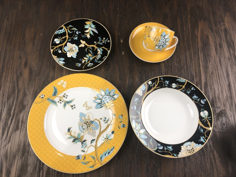 New Bone Dinner Set