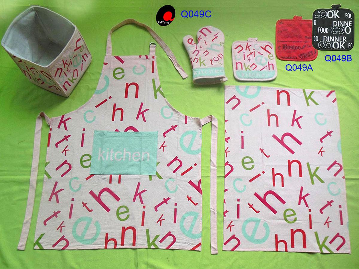 Oven mitt/potholder/apron/tea towel/bread basket