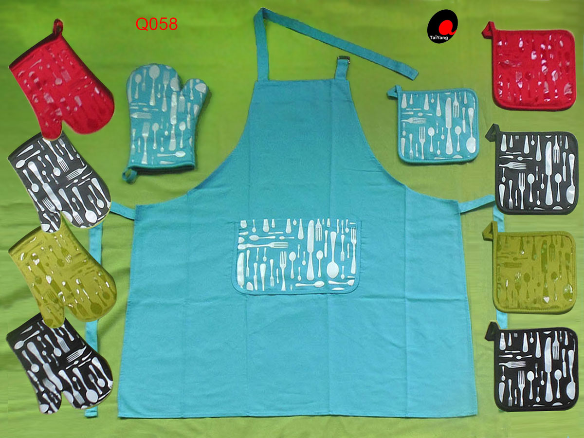 Oven mitt/potholder/apron